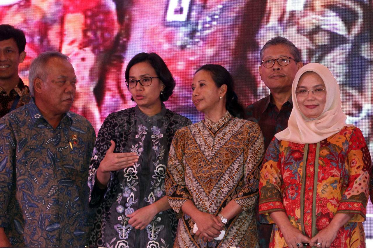 Hutama Karya Peroleh...