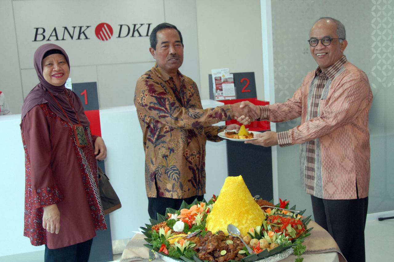 Bank DKI Resmikan Kantor...