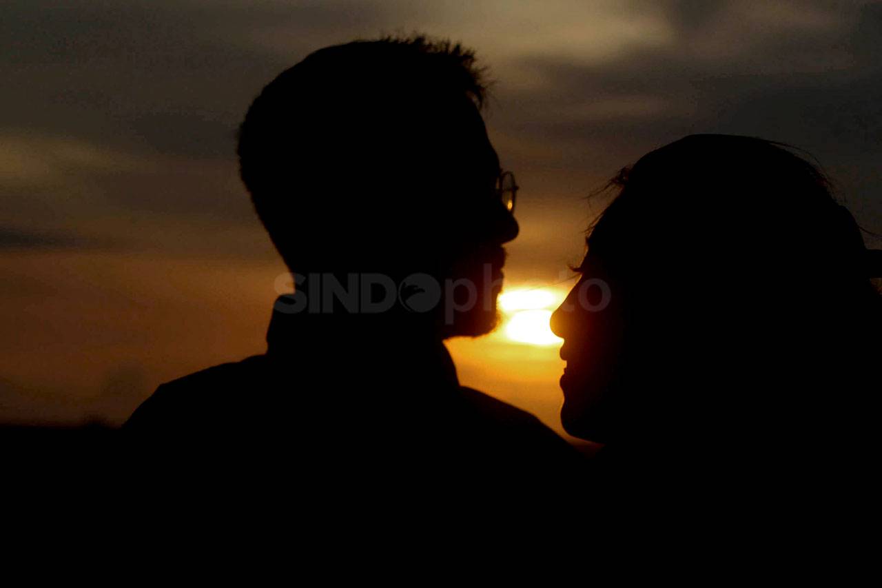 Terpesona Sunset Pertama...