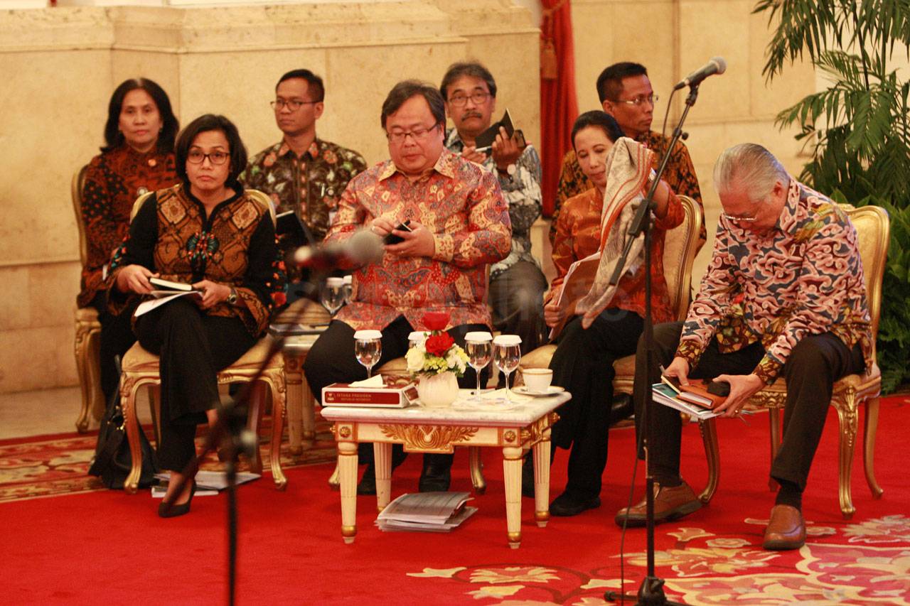 Presiden Jokowi Pimpin...