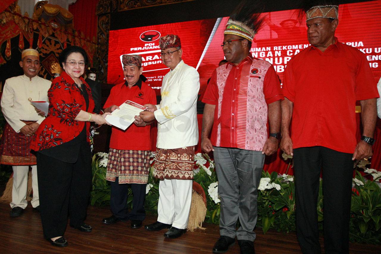 Megawati Umumkan Cagub...