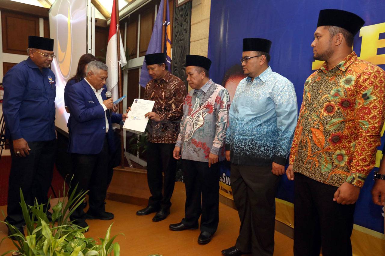 Partai Nasdem Serahkan...