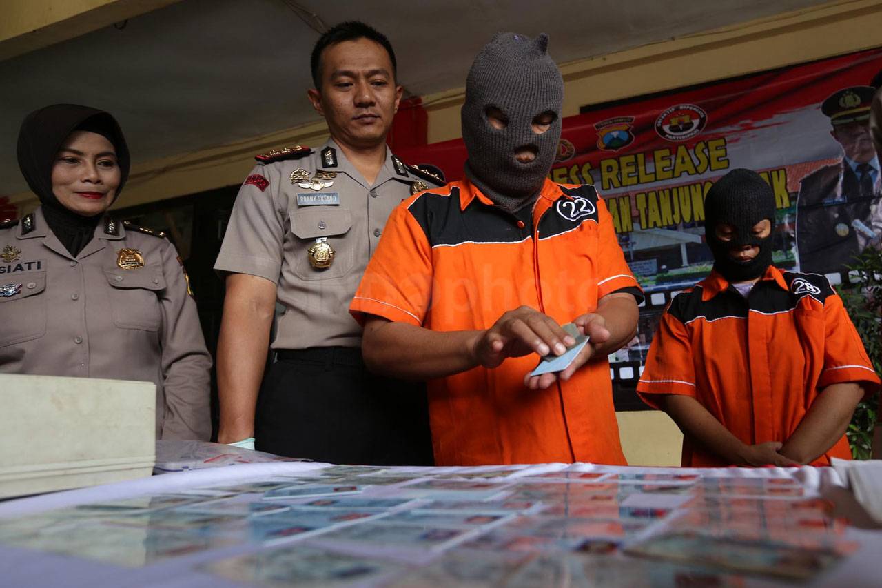 Polres Pelabuhan Tanjung...