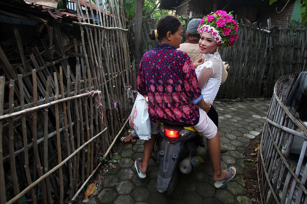 Arak-arakan Tradisi...