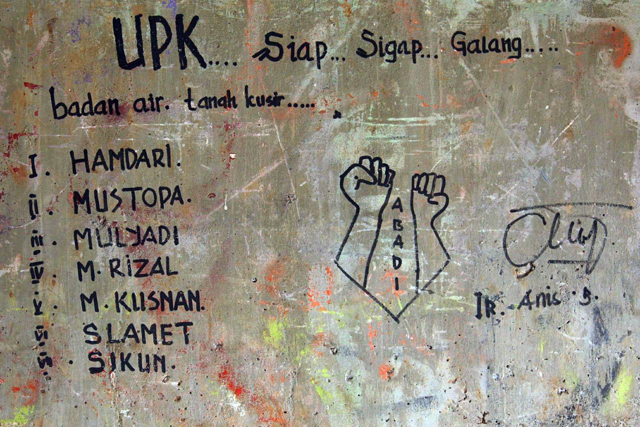 Pembersihan Kali Pesanggrahan...
