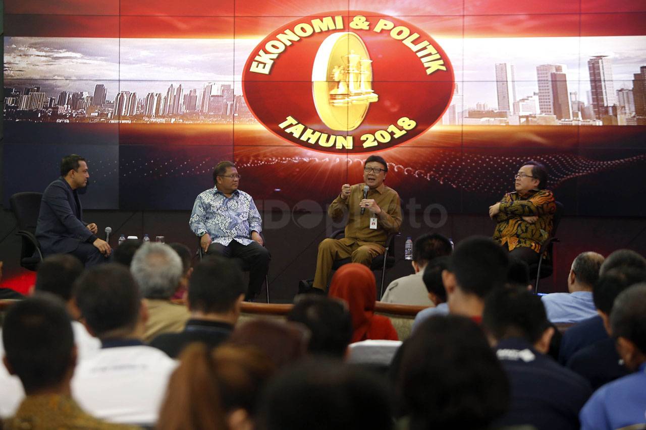 Tiga Menteri Hadiri...
