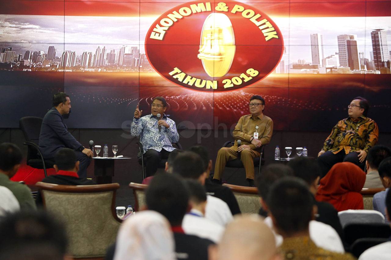 Tiga Menteri Hadiri...