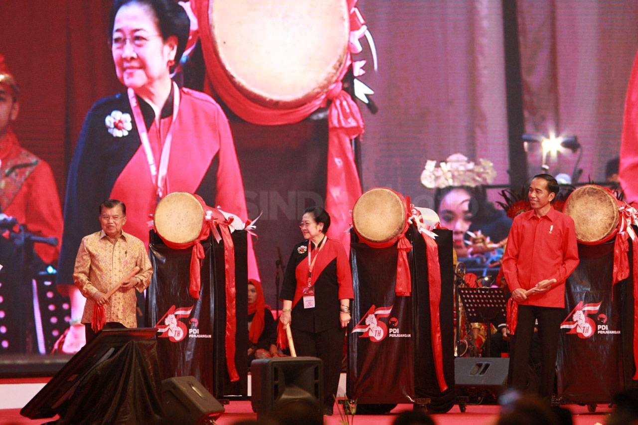 Presiden Jokowi Hadiri...
