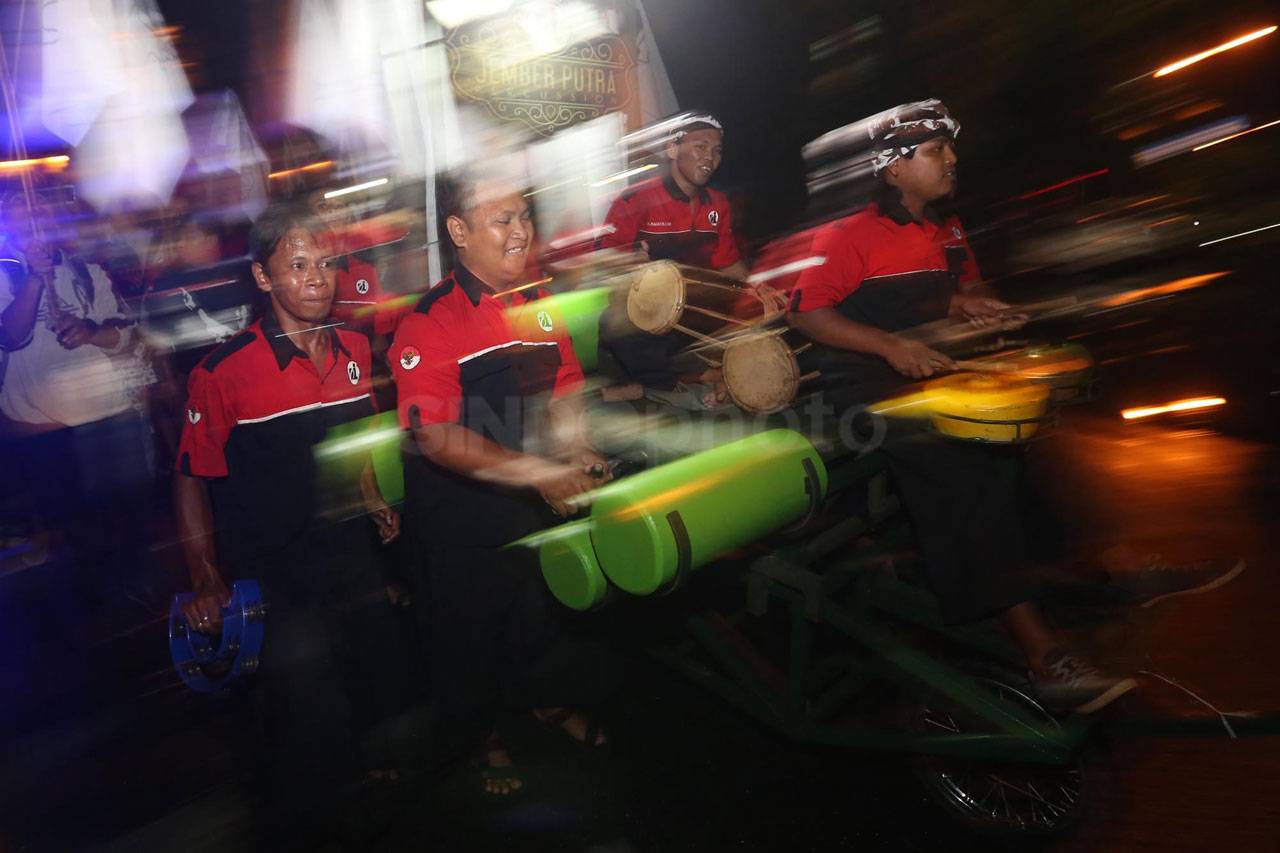 Pasangan Gus Ipul-Puti...