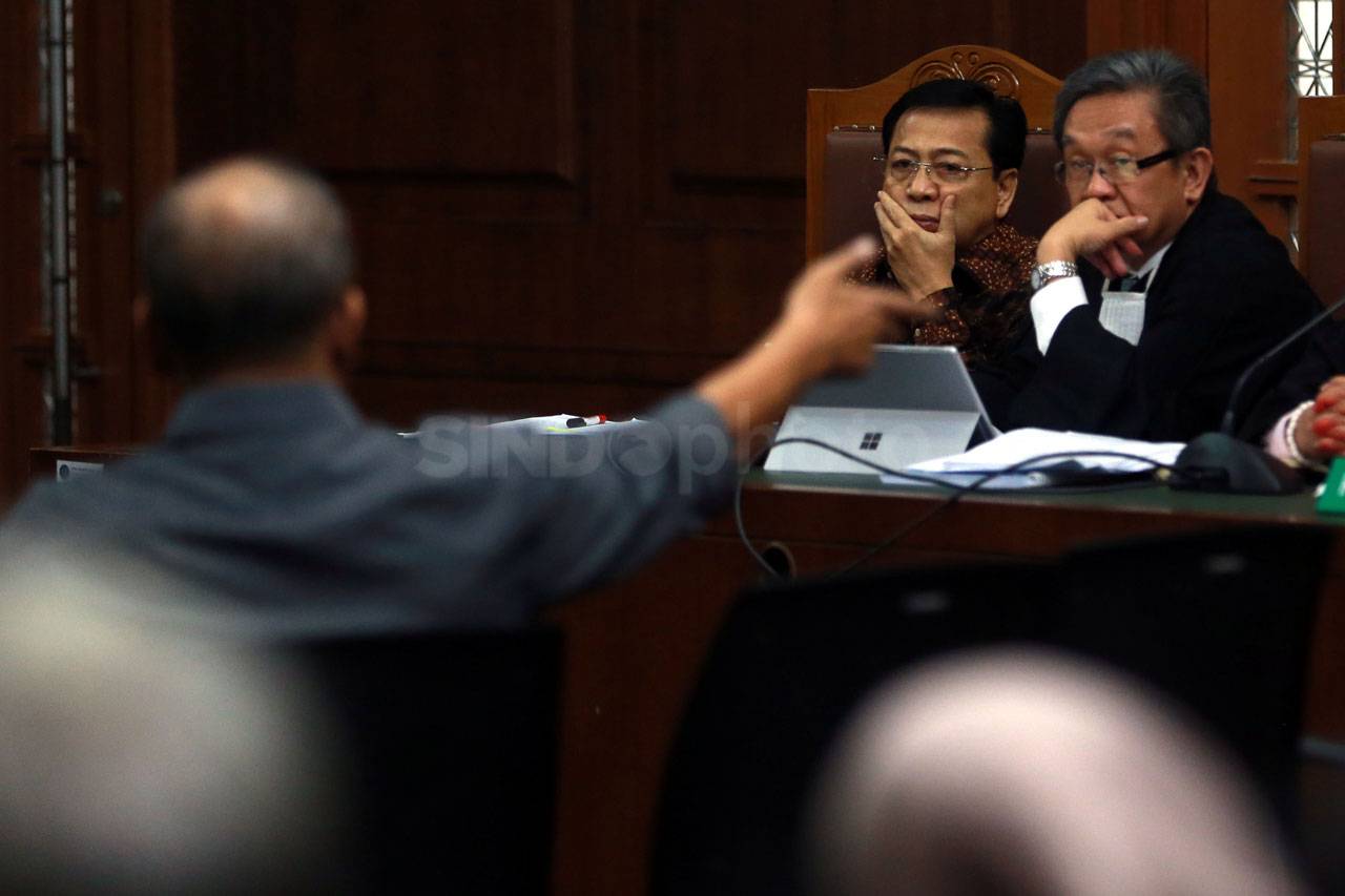 Setya Novanto Jalani...
