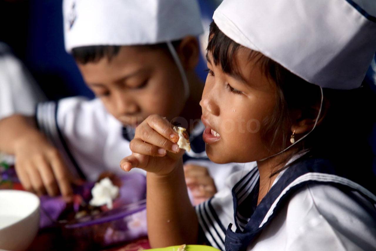Puluhan Ribu Pelajar...