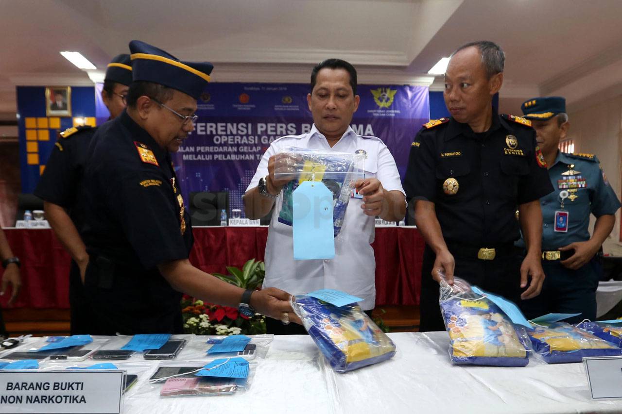 BNN dan Bea Cukai Gagalkan...