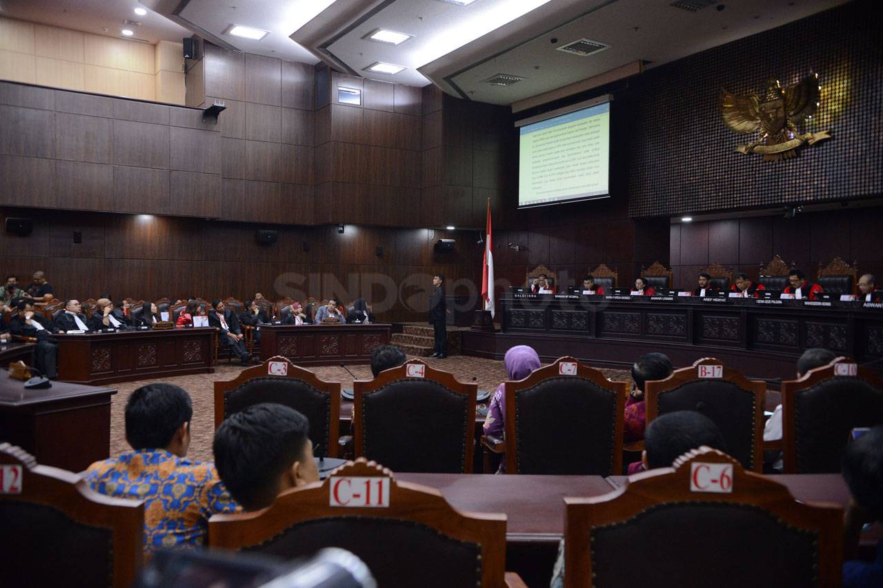 MK Tolak Uji Materi...