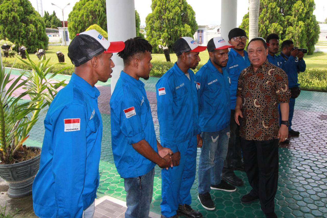 BTN Dukung Pendidikan...