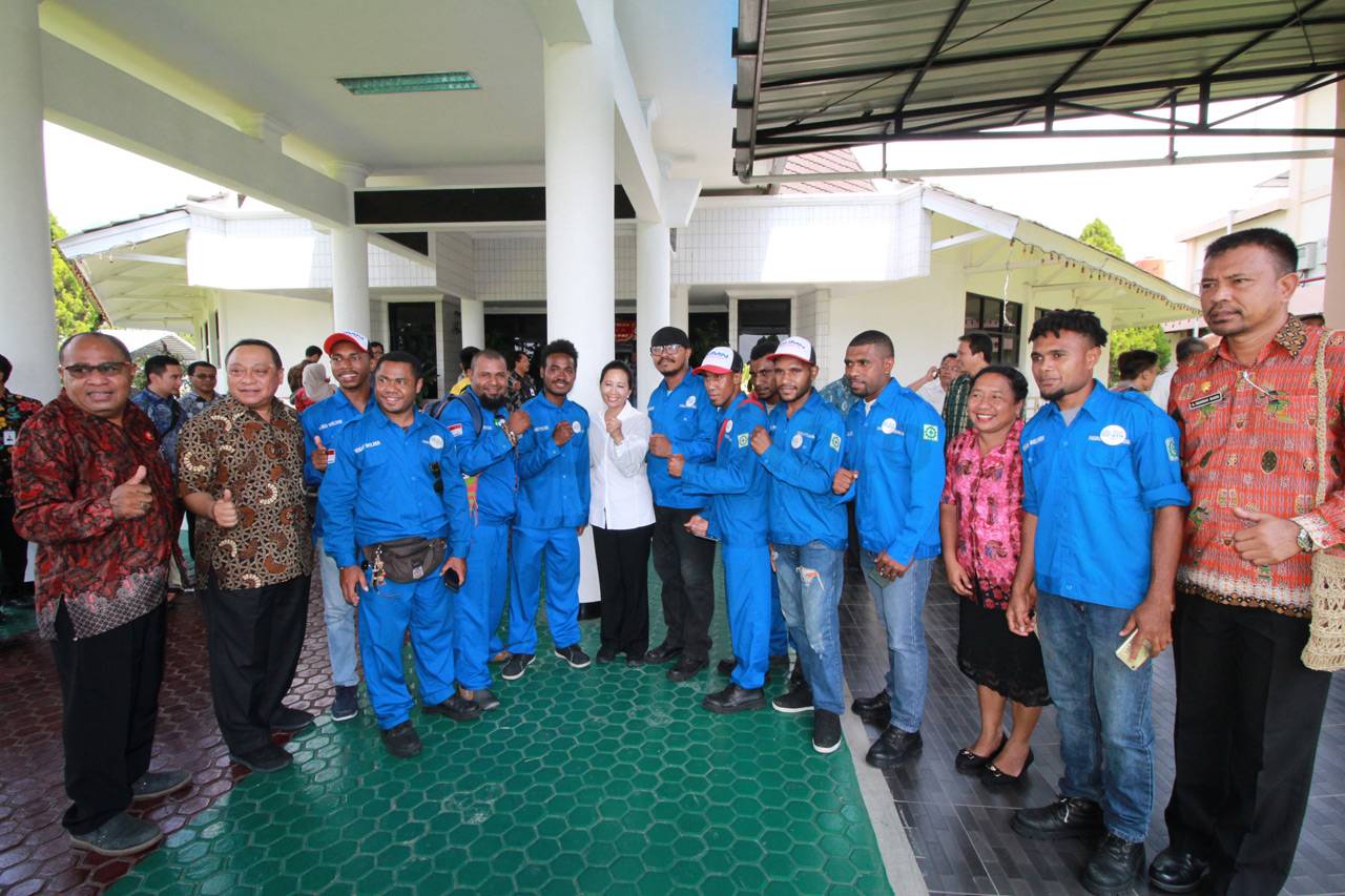 BTN Dukung Pendidikan...
