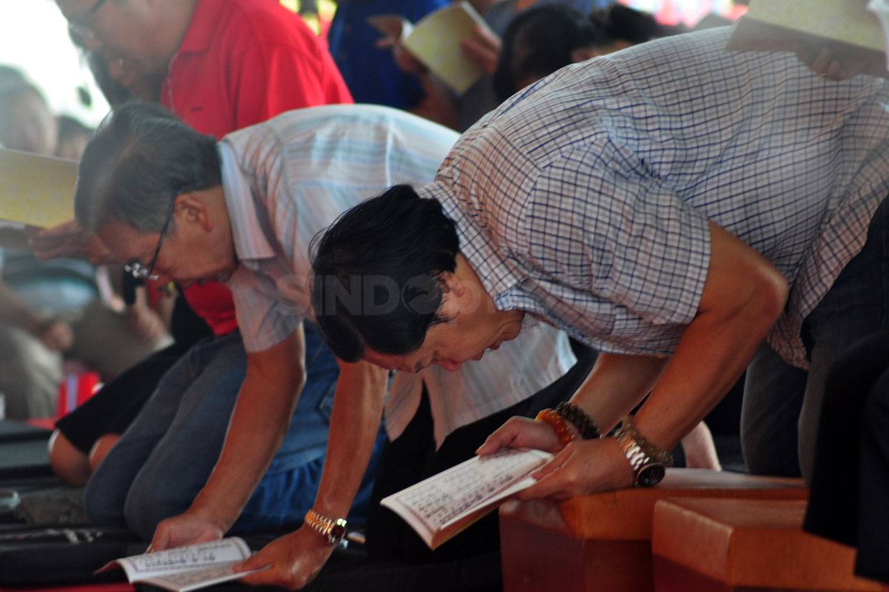Ritual Sembahyang Po...