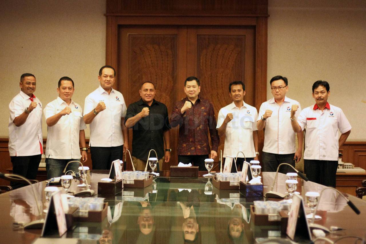 Partai Perindo Beri...