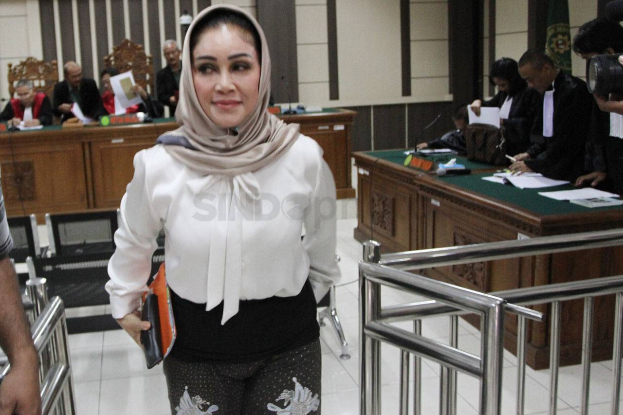 Wali Kota Tegal Nonaktif...