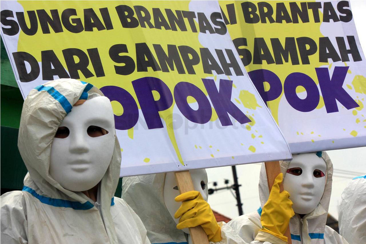 Aktivis Ecoton Gelar...