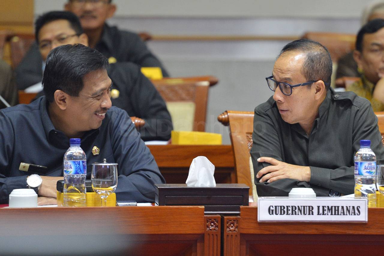 Komisi I DPR Gelar RDP...