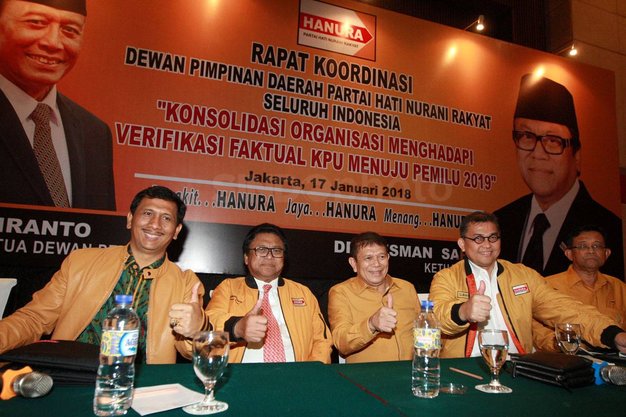 Partai Hanura Gelar...