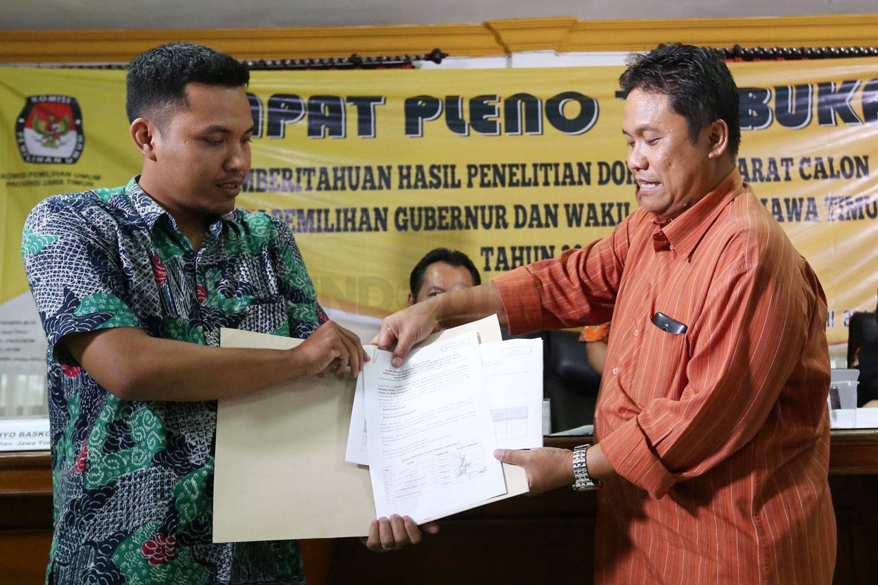 Dua Pasangan Cagub-Cawagub...