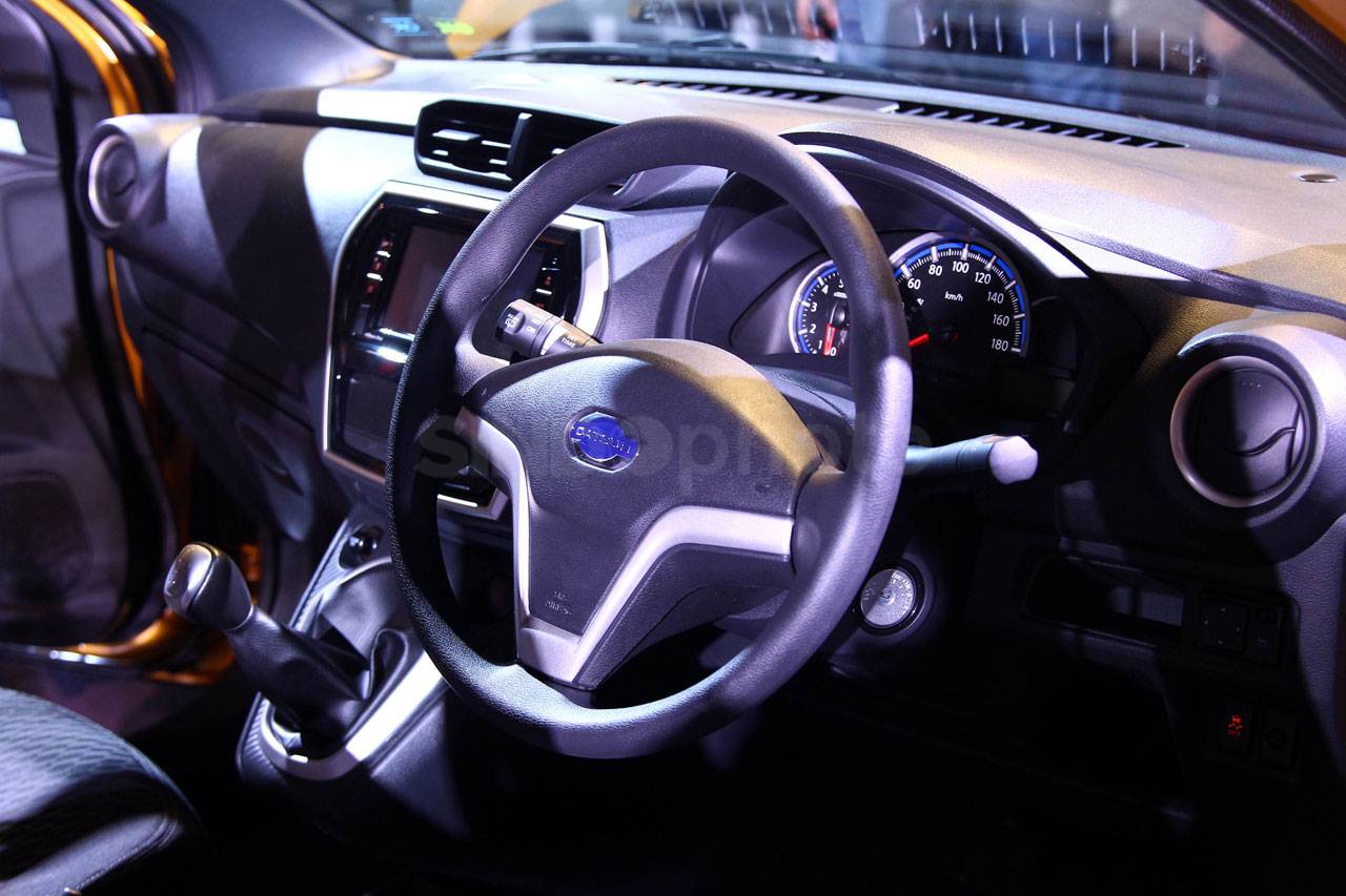 Datsun Perkenalkan Compact...