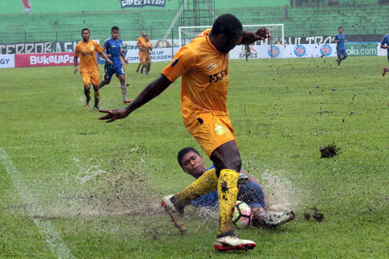 Bhayangkara FC Tundukkan...