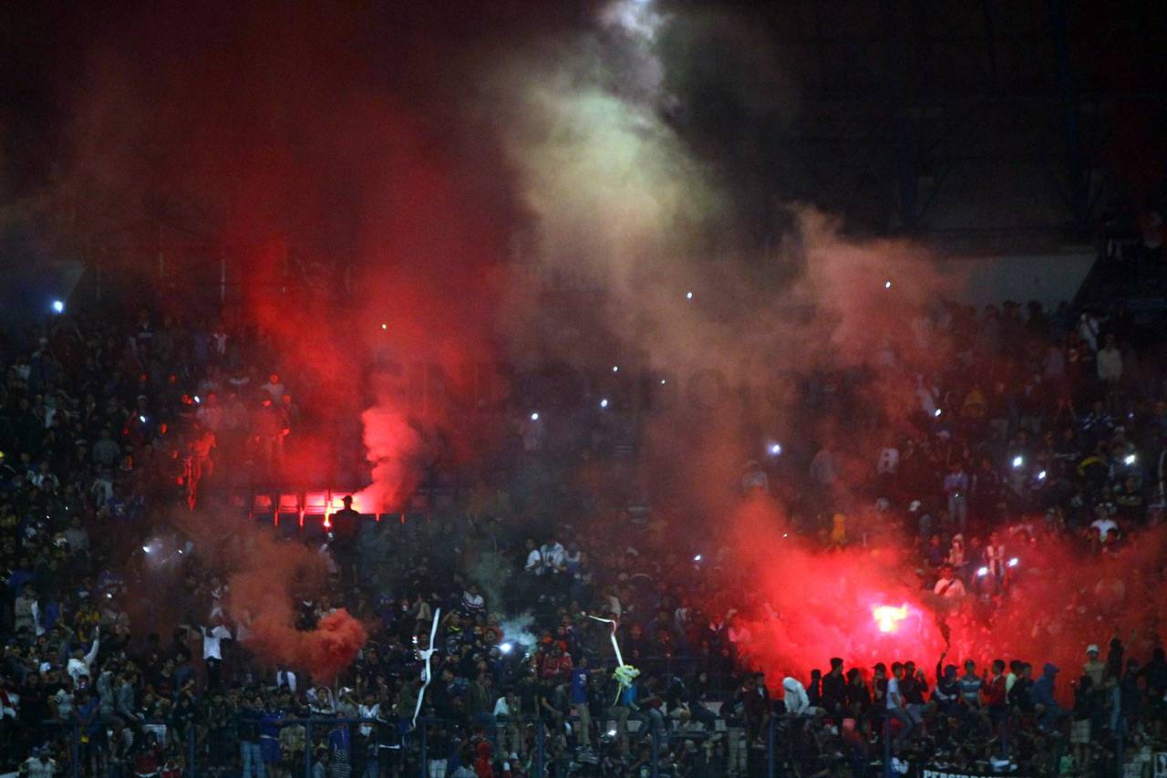PSMS Medan Bungkam Persib...