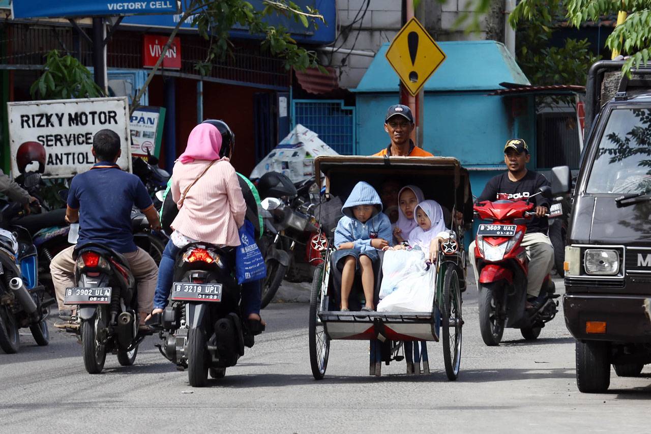 Gubernur DKI Akan Izinkan...