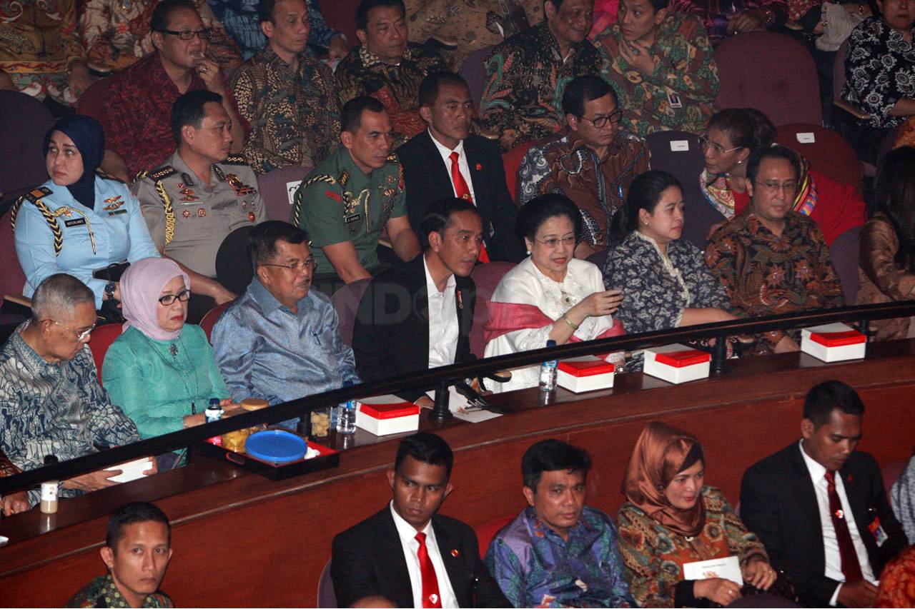 Presiden Jokowi Hadiri...