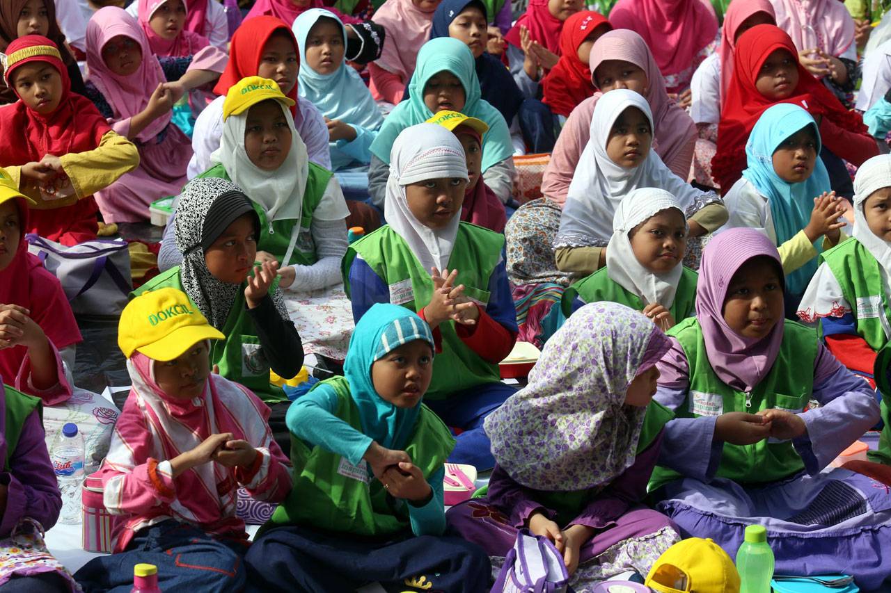 Ratusan Siswa Ikuti...