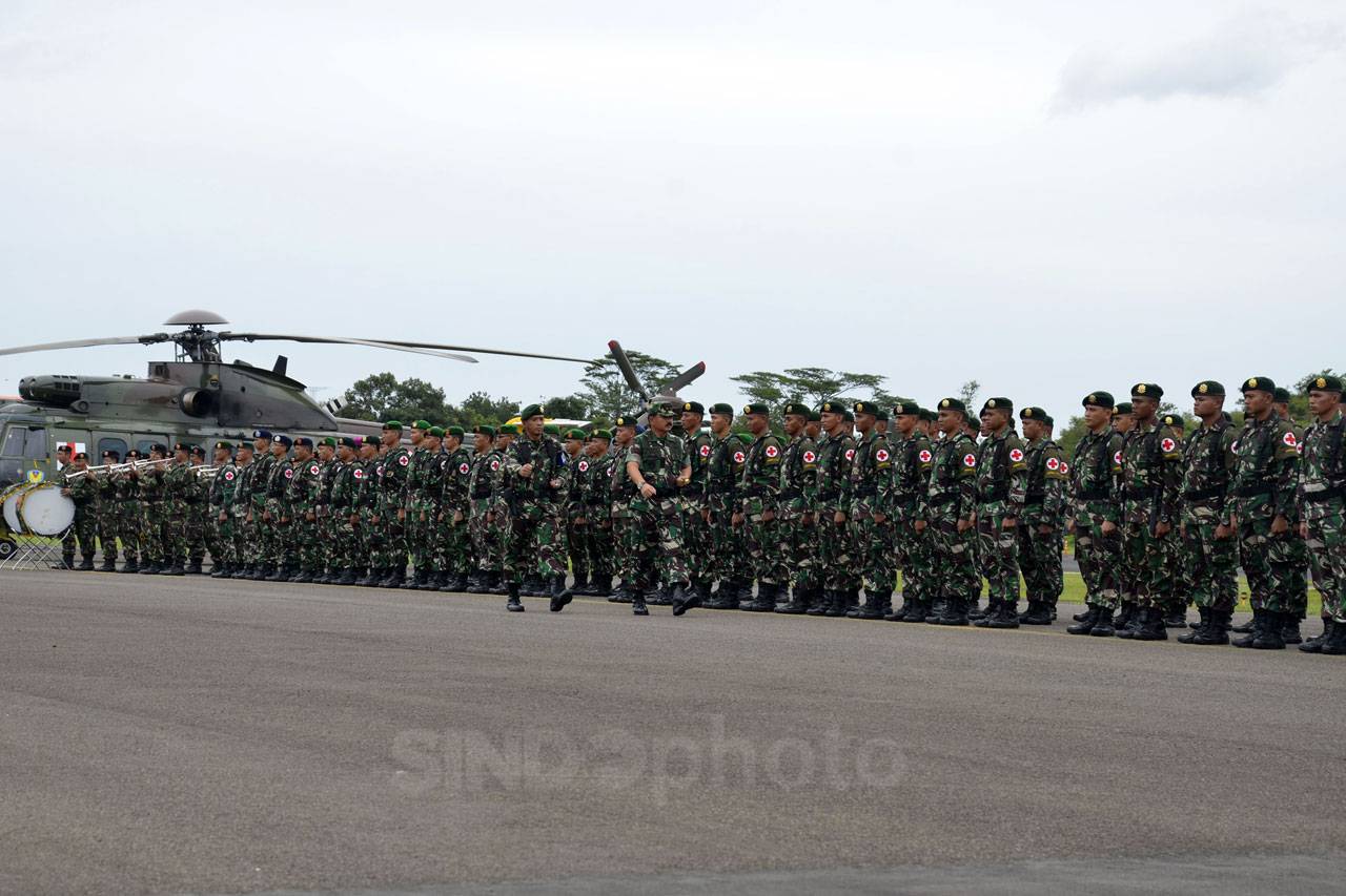 Panglima TNI Lepas Satgas...