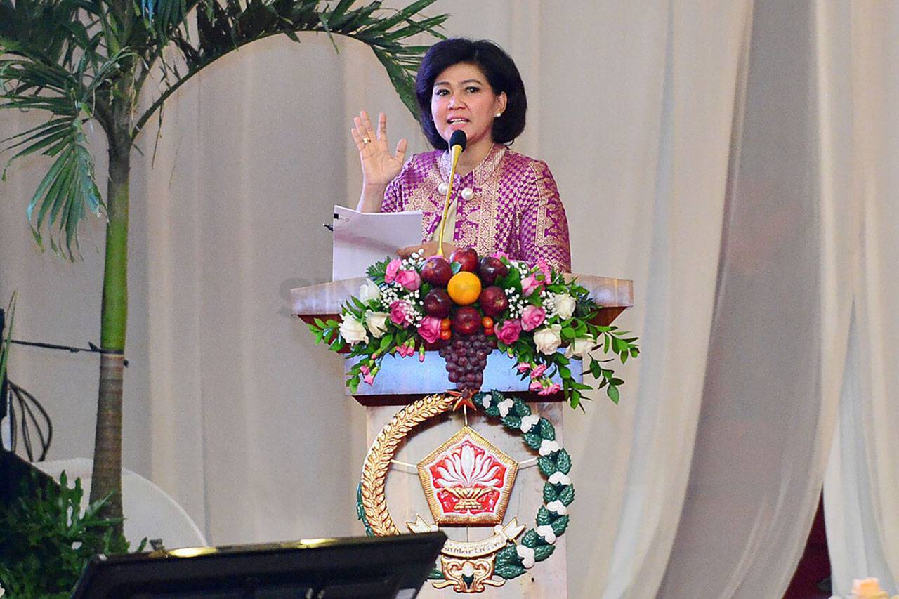 Ibu Menhan Berikan Pembekalan...