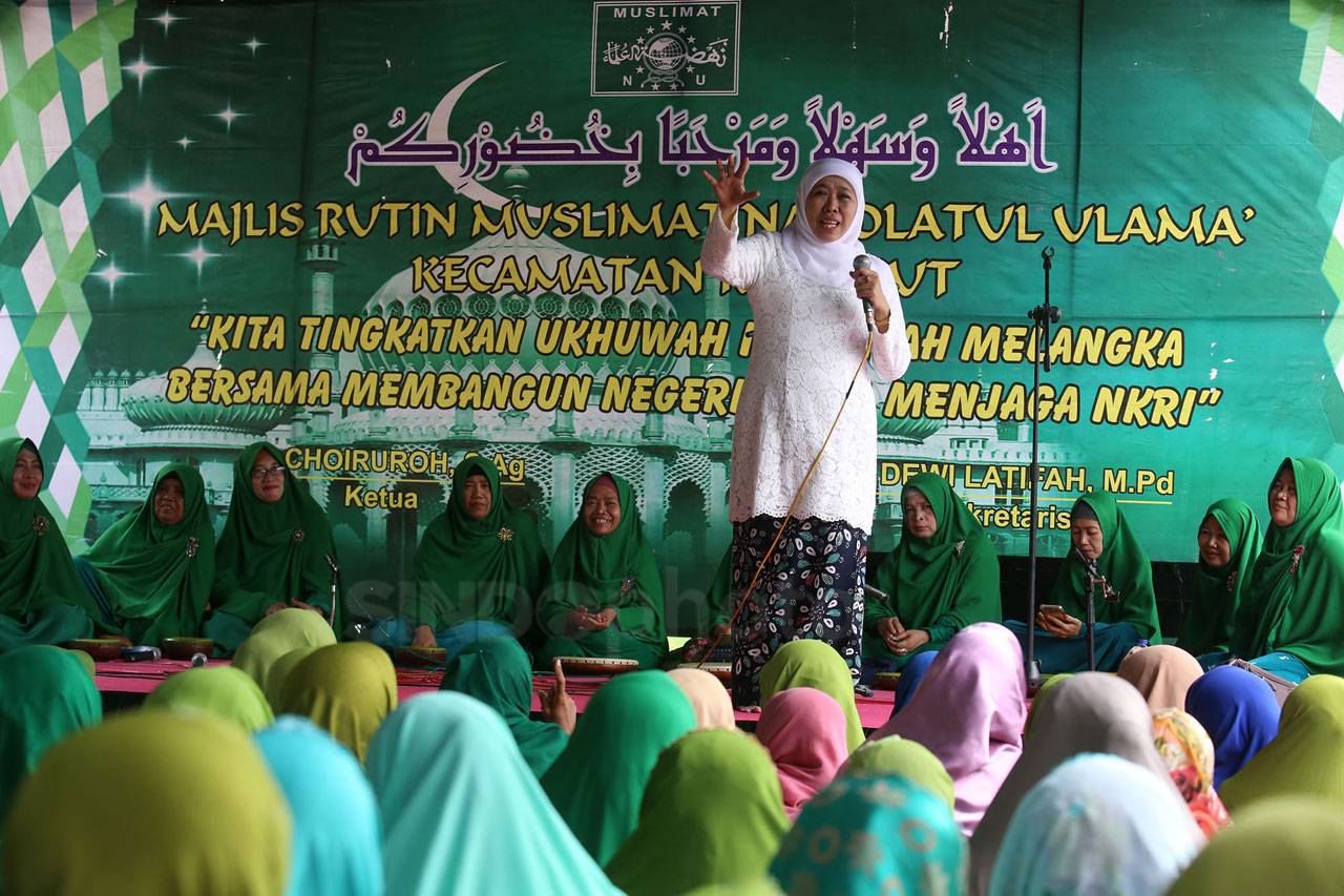 Khofifah Hadiri Pengajian...