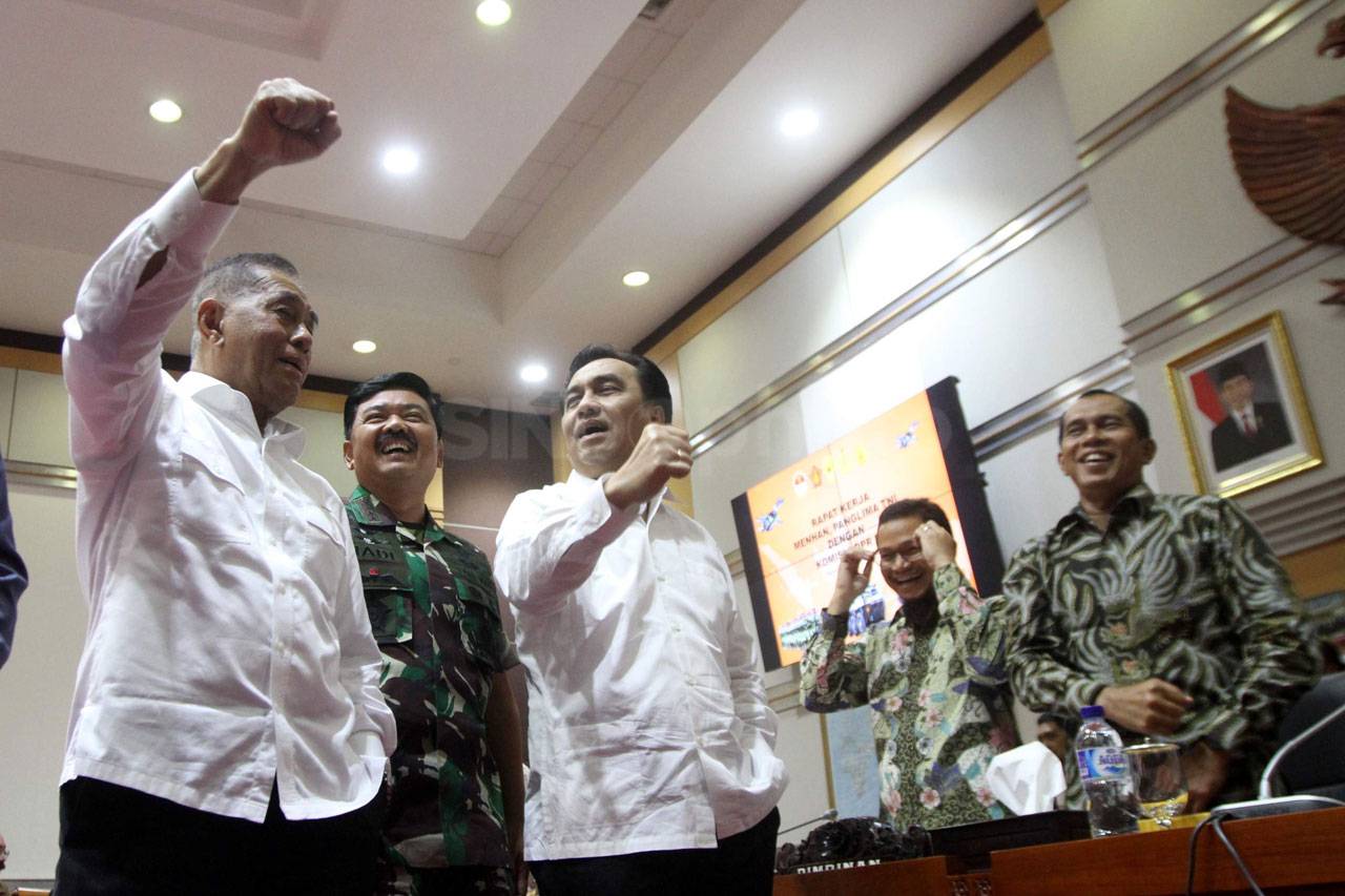 Menhan dan Panglima...