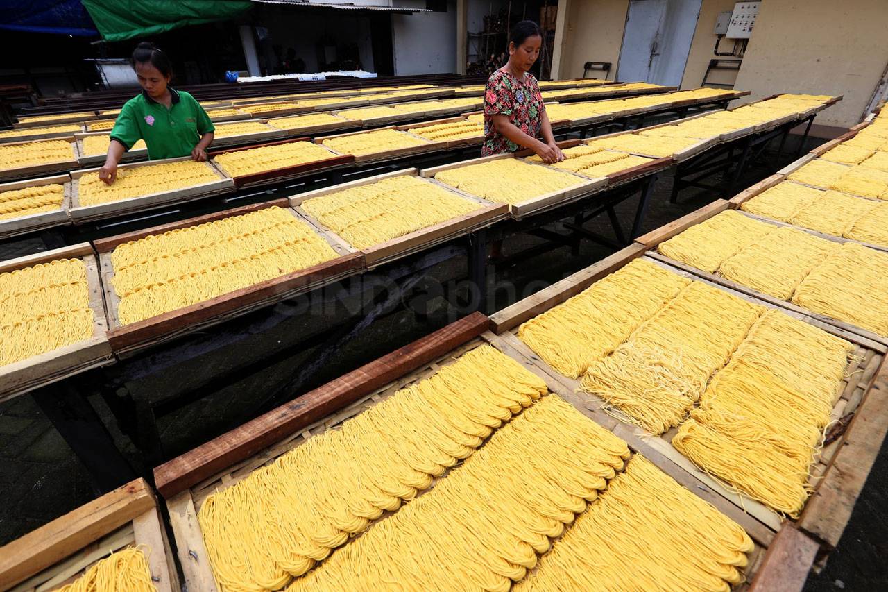 Pabrik Mie Tradisional,...