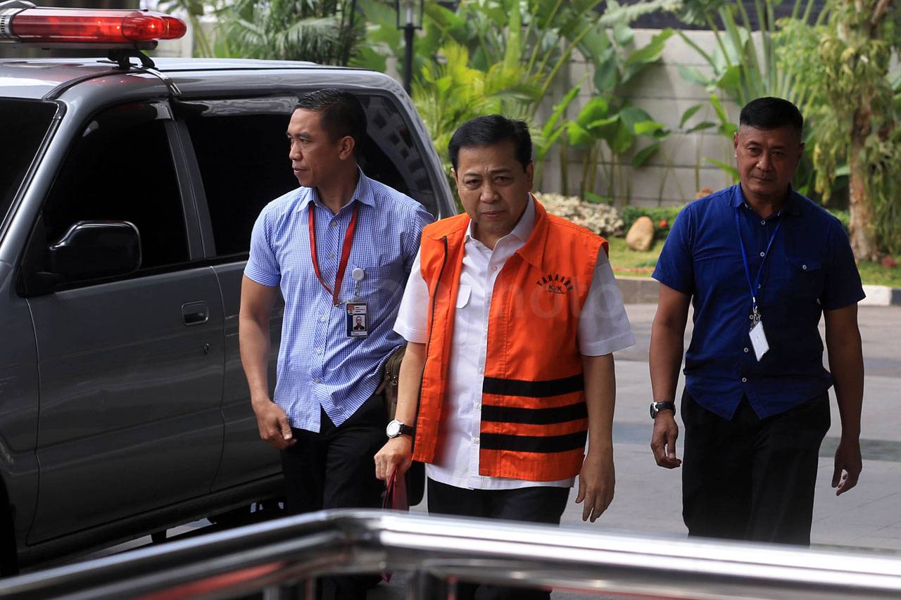 KPK Periksa Setya Novanto...