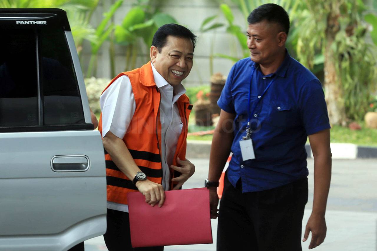 KPK Periksa Setya Novanto...