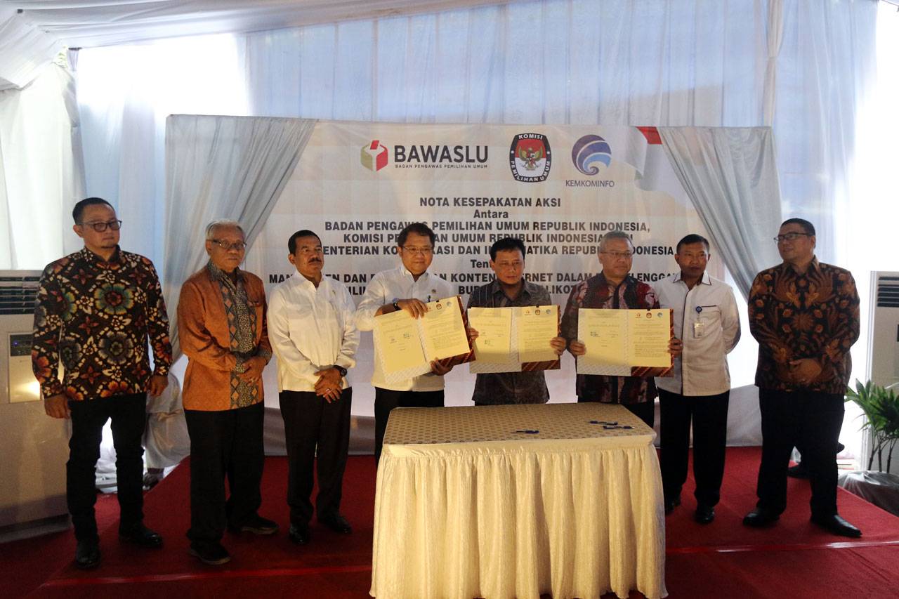 Bawaslu, KPU dan Kemenkominfo...
