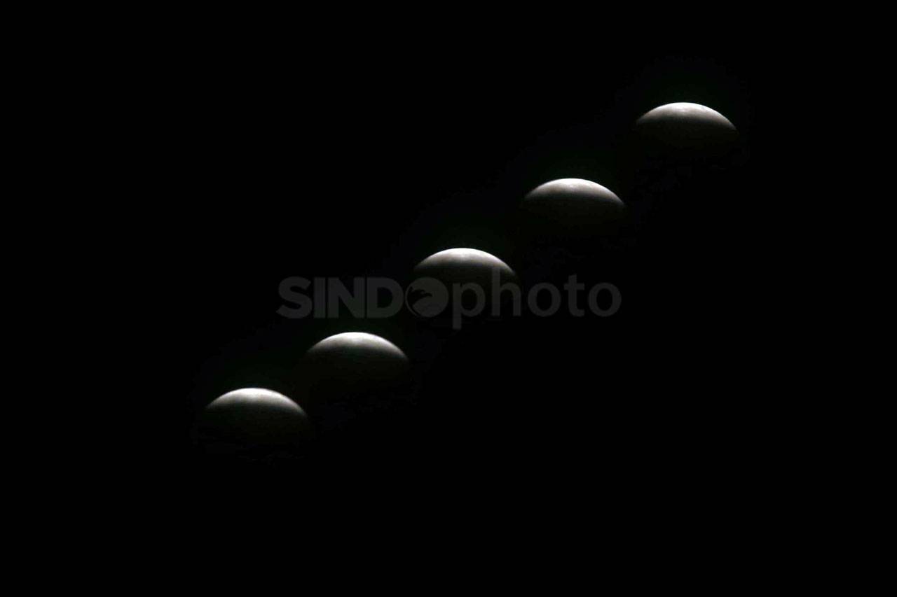 Gerhana Bulan Super...