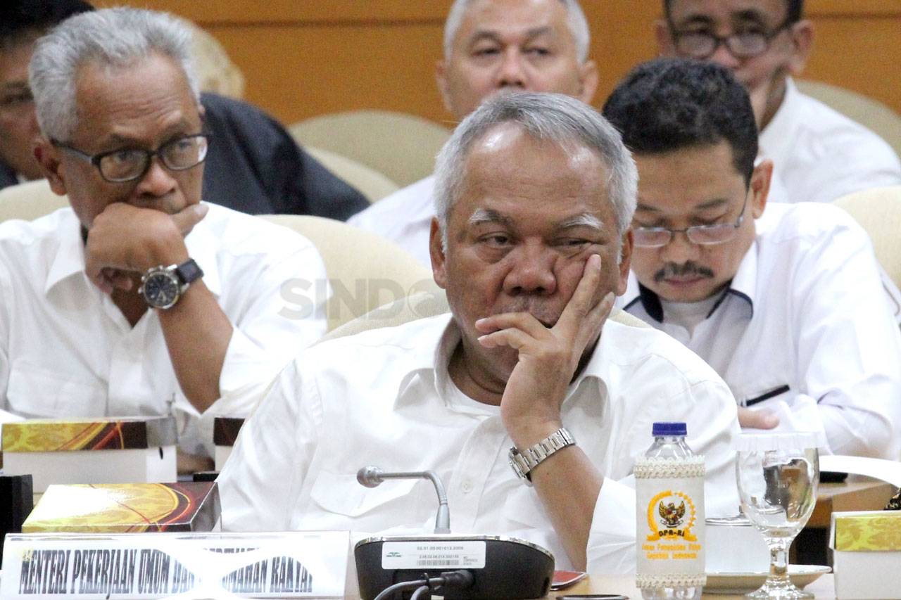 Empat Menteri Rapat...