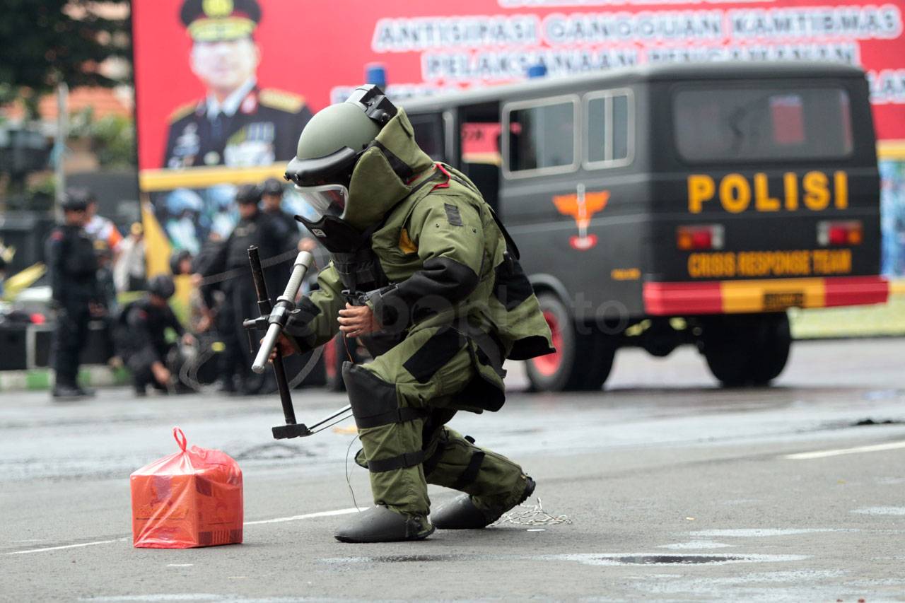 Polisi Gelar Simulasi...