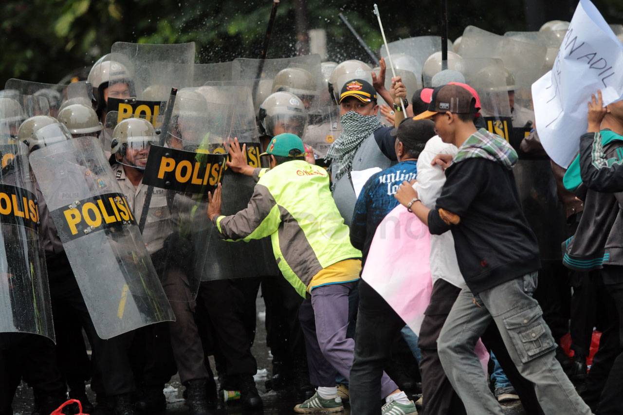 Polisi Gelar Simulasi...