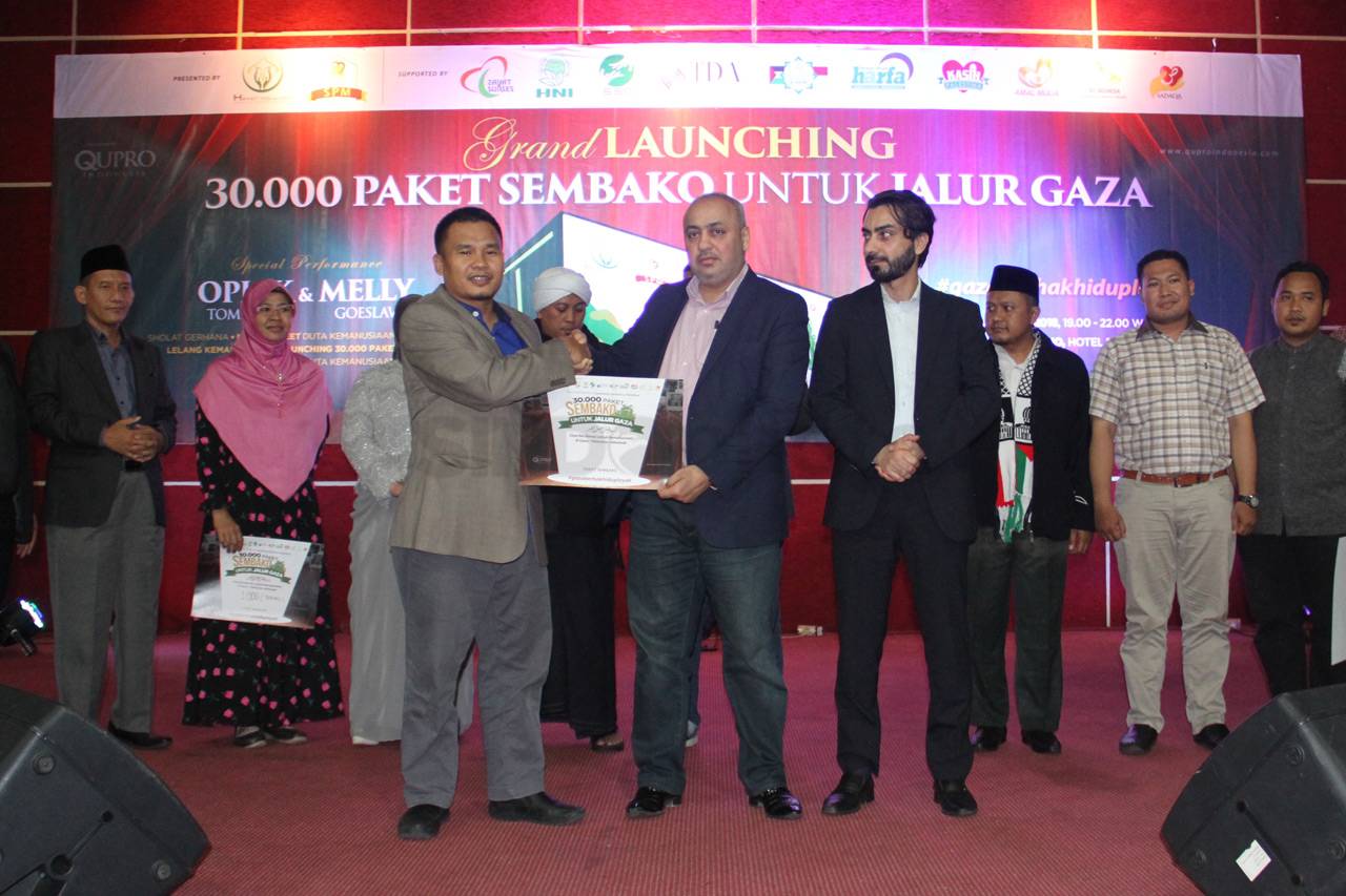 30 Ribu Paker Sembako...