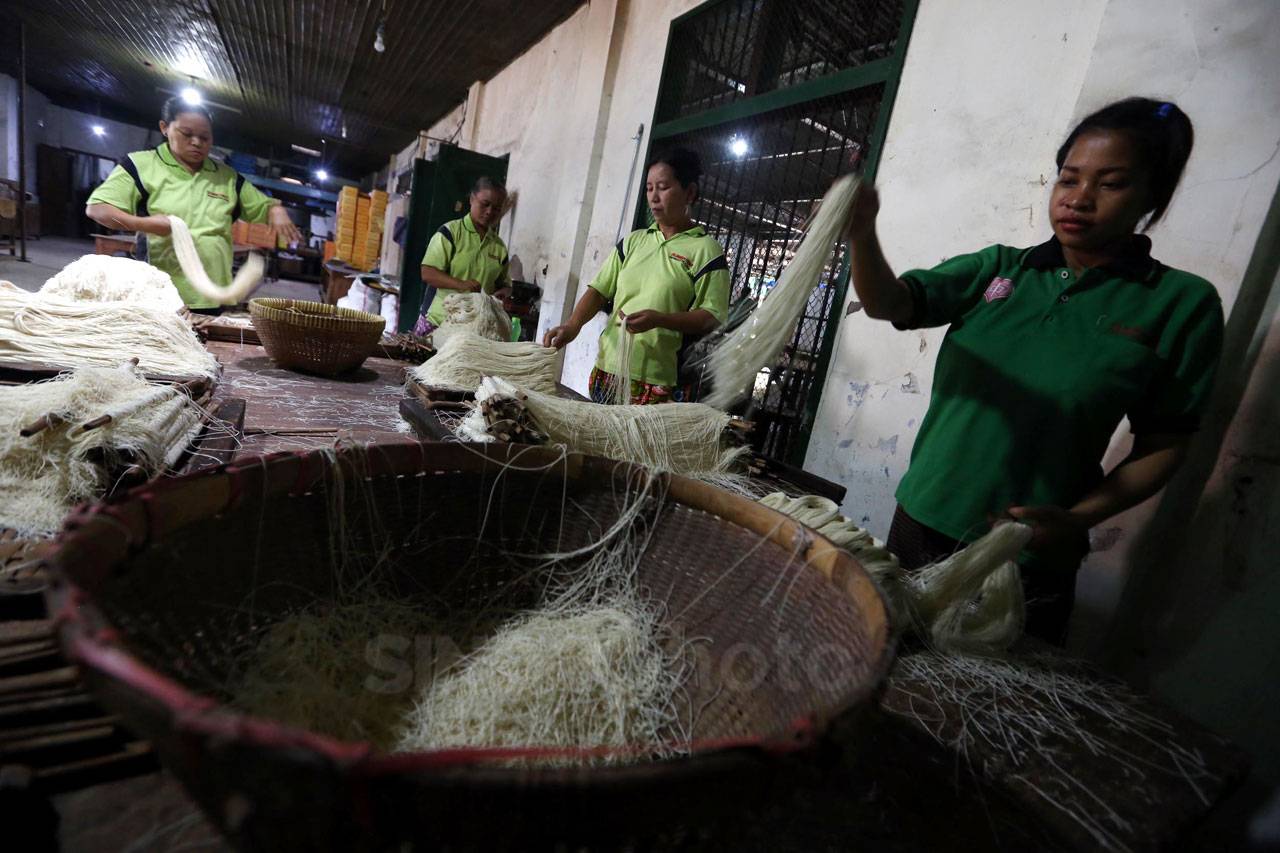 Jelang Imlek, Permintaan...