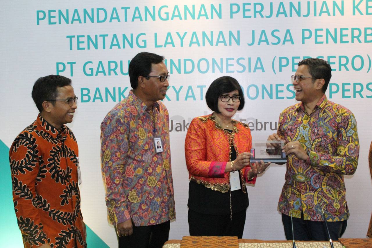 BRI dan Garuda Tandatangani...