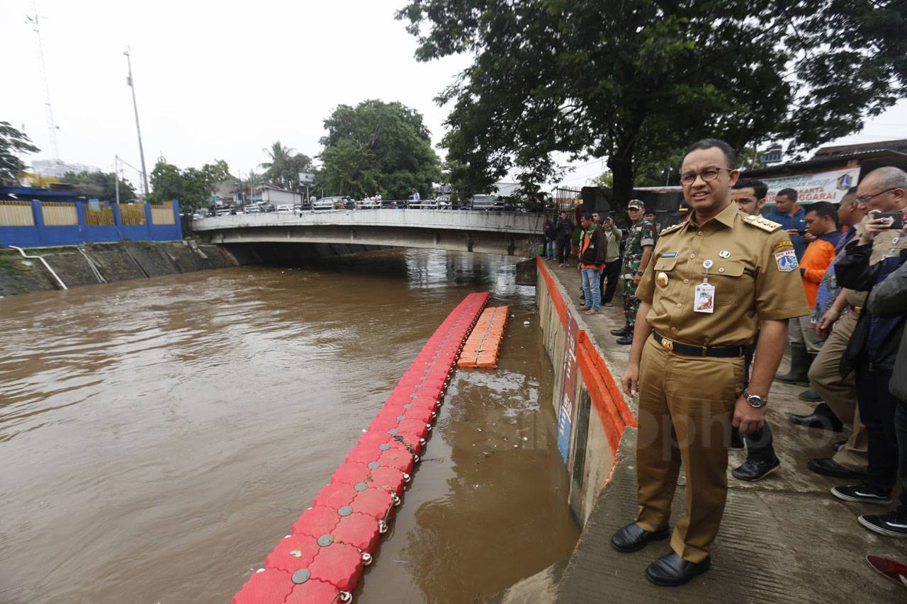 Waspada Banjir, Gubernur...