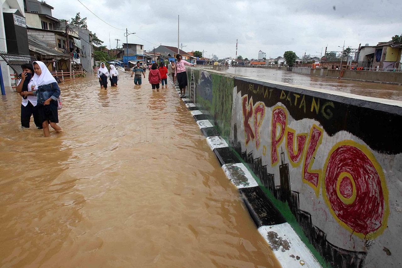 Jatinegara Terendam...