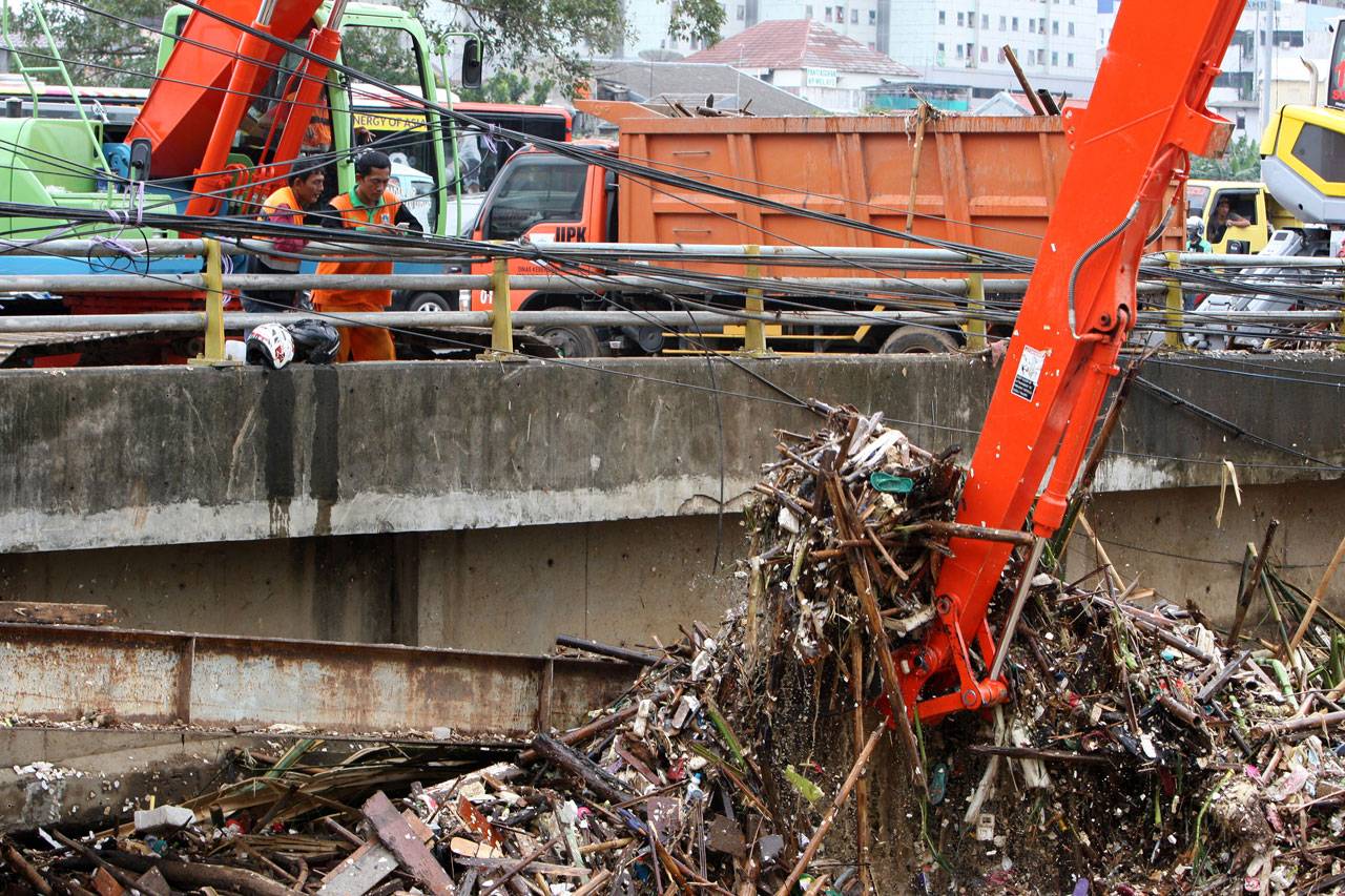 Sampah yang Tersangkut...